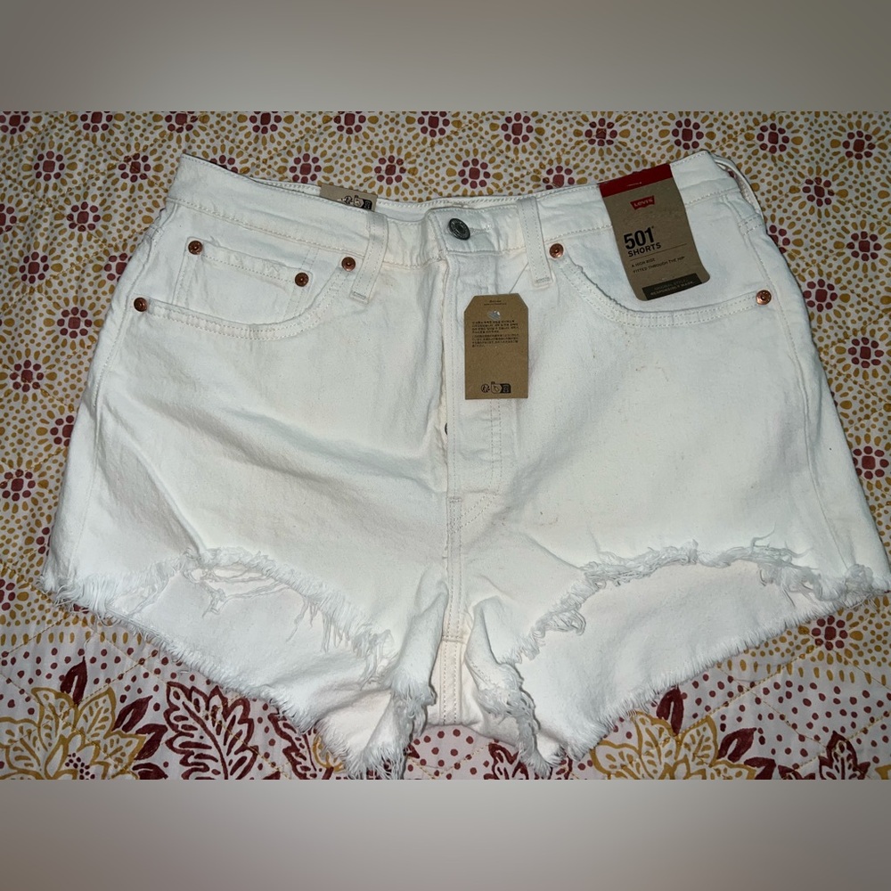 Levi’s shorts